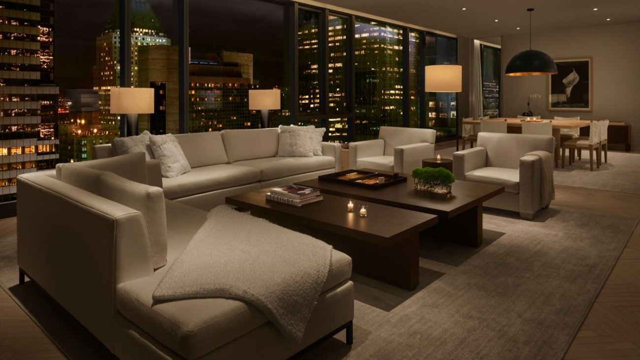 nycte-suite-8443_Classic-Hor